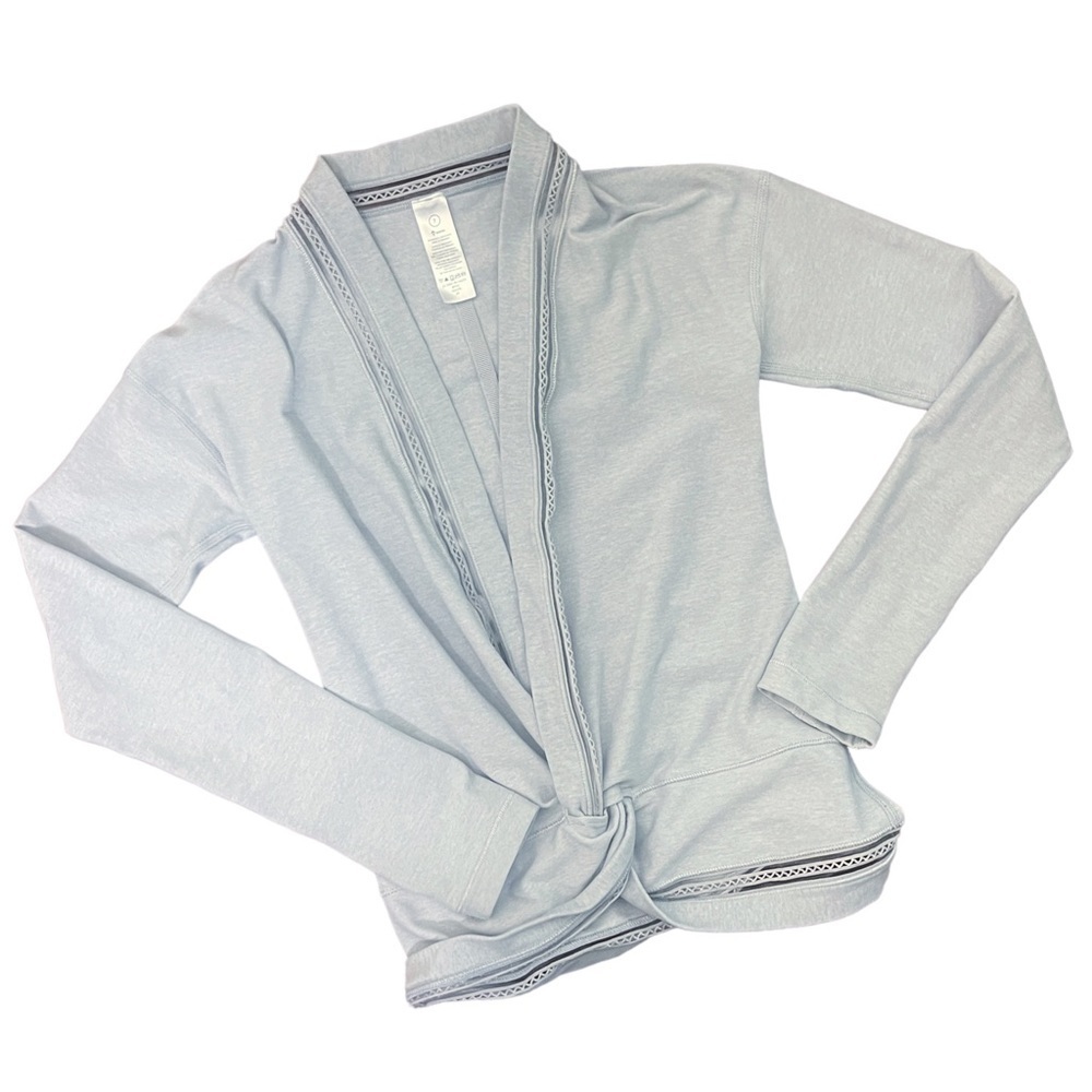 Ivivva lululemon Own the Move Twist Front Shirt in Gray‎ Girl's 7
